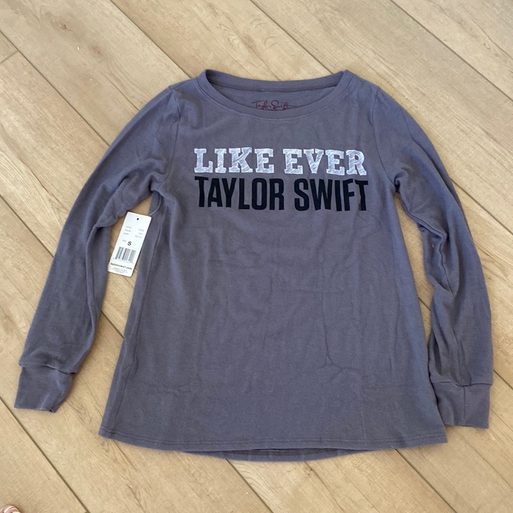 NWT Taylor Swift long sleeve t shirt